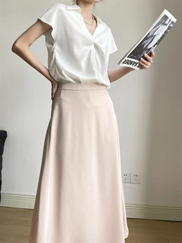 TWOTWINSTYLE, однотонные минималистичные блузки для женщин, V-образный вырез, короткий рукав, Лоскутные складки, Темпераментные рубашки, женская модная одежда 2
